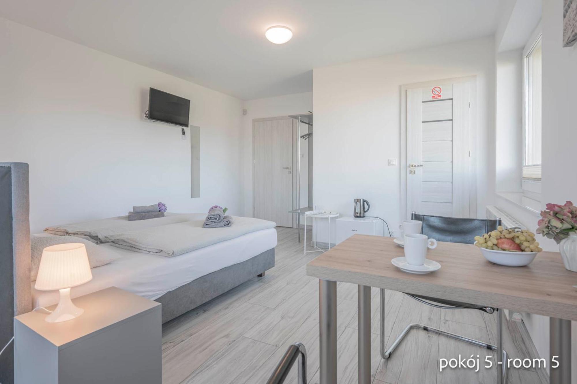 Remus House Apartments - Idealny Dla Par & Tylko 2-Osobowe Pokoje, Dzieci Od 12 Lat, Bezplatny Parking Jastrzebia Gora Luaran gambar